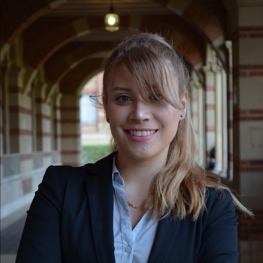 Meet your Posher, Marina